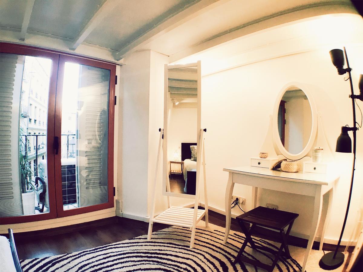 Lollipop Flats City Center Suite II Madrid Exterior photo
